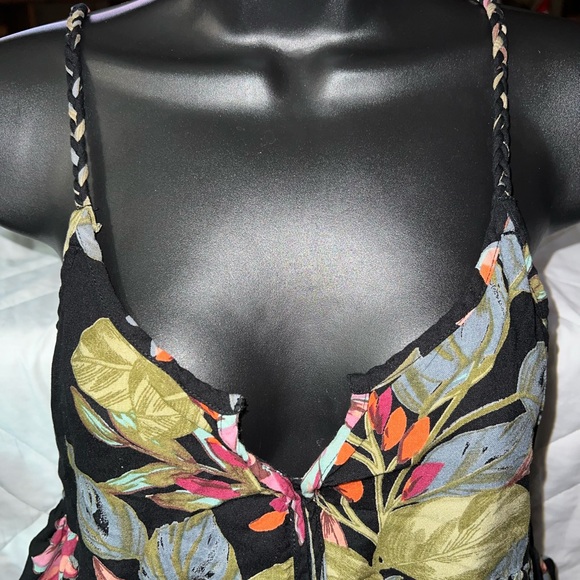 Patrons of Peace Smocked Cropped Tank Top - Picture 3 of 10